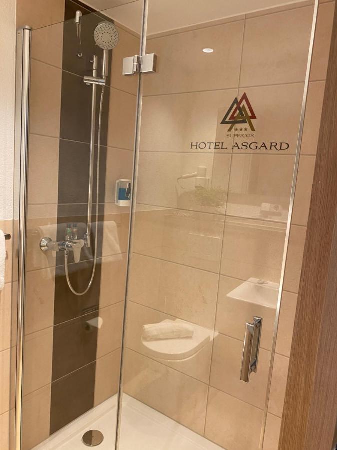 Hotel Asgard Gersthofen Exteriör bild