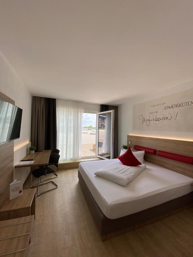 Hotel Asgard Gersthofen Exteriör bild
