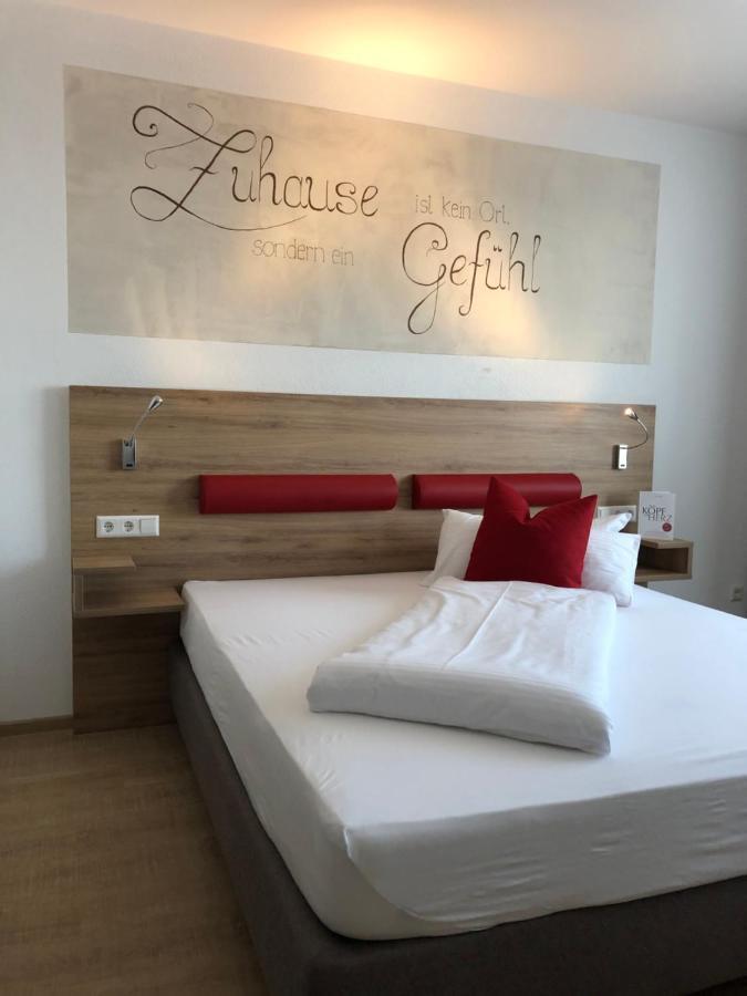 Hotel Asgard Gersthofen Exteriör bild