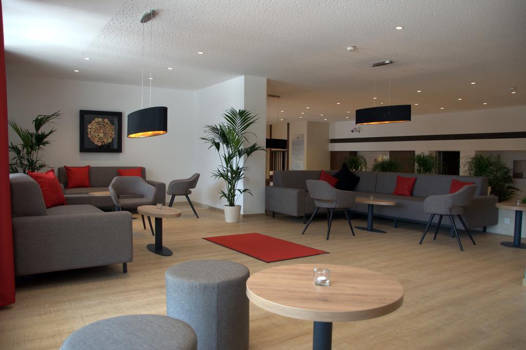 Hotel Asgard Gersthofen Exteriör bild