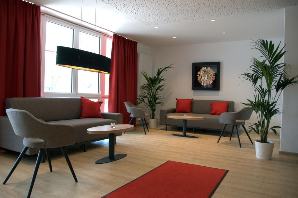 Hotel Asgard Gersthofen Exteriör bild