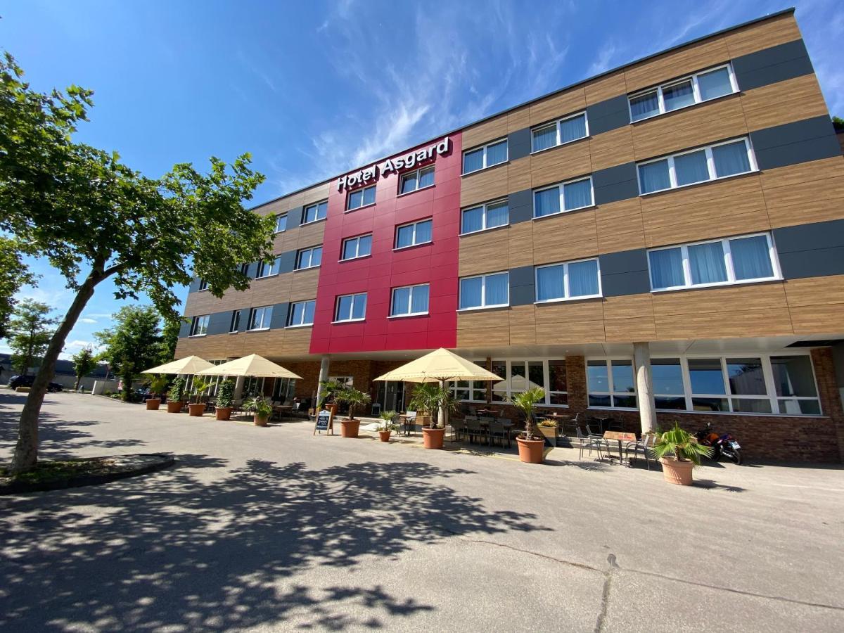 Hotel Asgard Gersthofen Exteriör bild